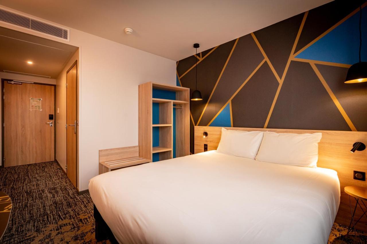 Ibis Styles Valenciennes Petite Foret Luaran gambar