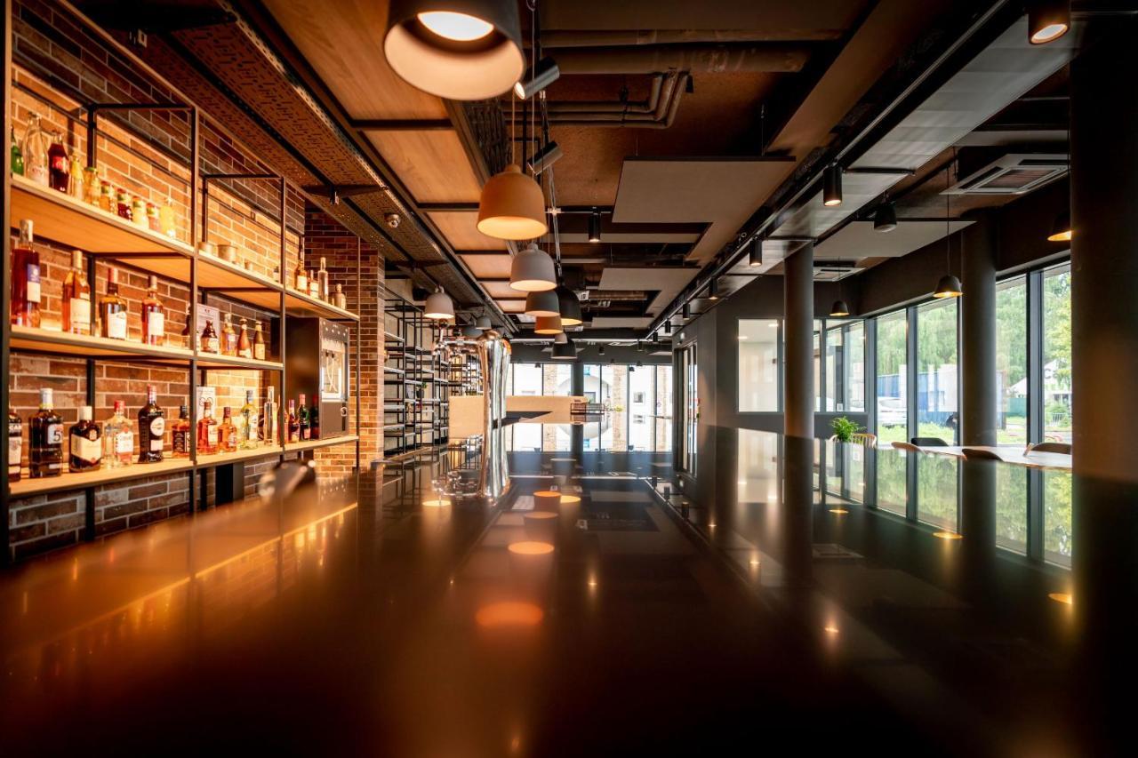 Ibis Styles Valenciennes Petite Foret Luaran gambar