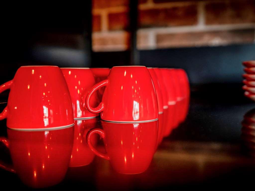 Ibis Styles Valenciennes Petite Foret Luaran gambar